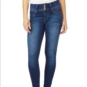 3 Pair Bundle of Wallflower Sassy High Rise Jeans